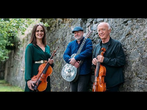 Séamus McGuire, Niamh Varian-Barry & Gerry O'Beirne at Triskel, 5 Feb 2022, Music Network Tour