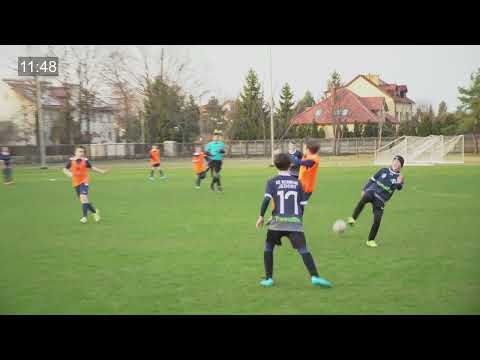 AP EsKadra - KS Sobienie Jeziory 1 połowa 4K 13.04.2022