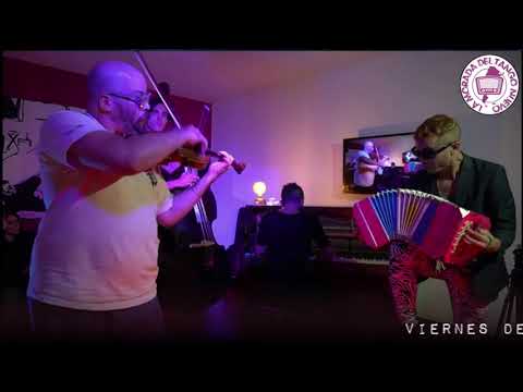 Cuarteto Extraordinario - A la gran muñeca - VIVO en La Morada