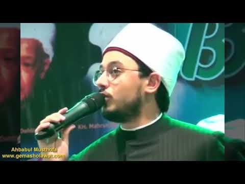 | Qomarun - Voc Mostafa Atef feat Habib Syech Assegaff |
