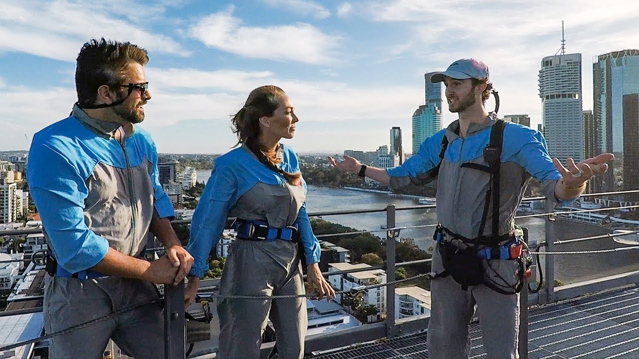Experience the highlights of Story Bridge Adventure Climb.
