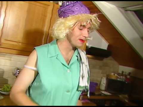 Blonde Muddis (1994) by Andre Grossmann and Jay Versluis