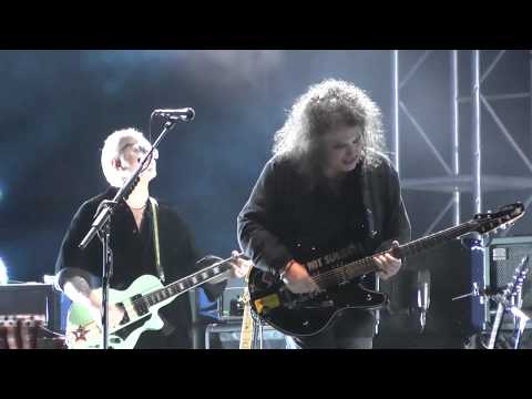 The Cure - Killing An Arab live in Chile 2013 - multi cam mix