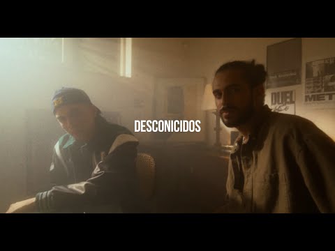 GIRU MAD FLEIVA, DM - DESCONOCIDOS [VISUALIZER]