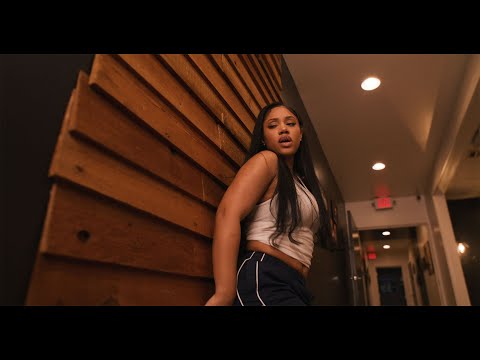 Tniyah Music Video