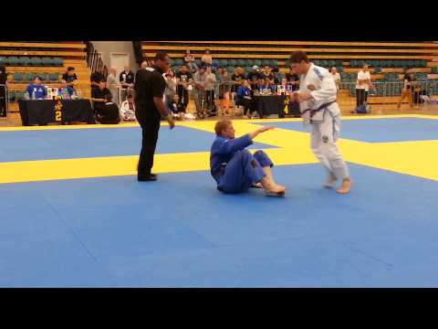 2013 IBJJF Melb International Open - Male Purple Adult Absolute division Final