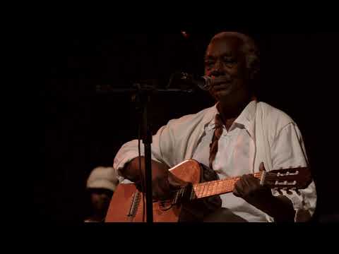 Fabiana Aleluia e Mateus Aleluia _ Amor Cinza