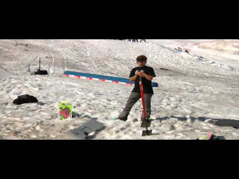 32 Seconds with Chris Brewster