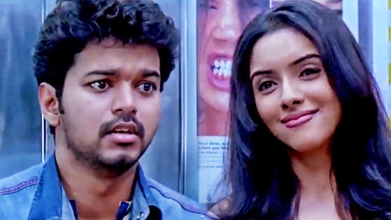 Asin ज्यादा मेकअप नहीं करती सिर्फ फेसवॉश या थोड़ी सी लिप