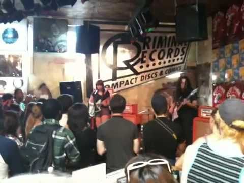 Best Coast live @ Criminal Records 9/11/10 Atlanta, GA