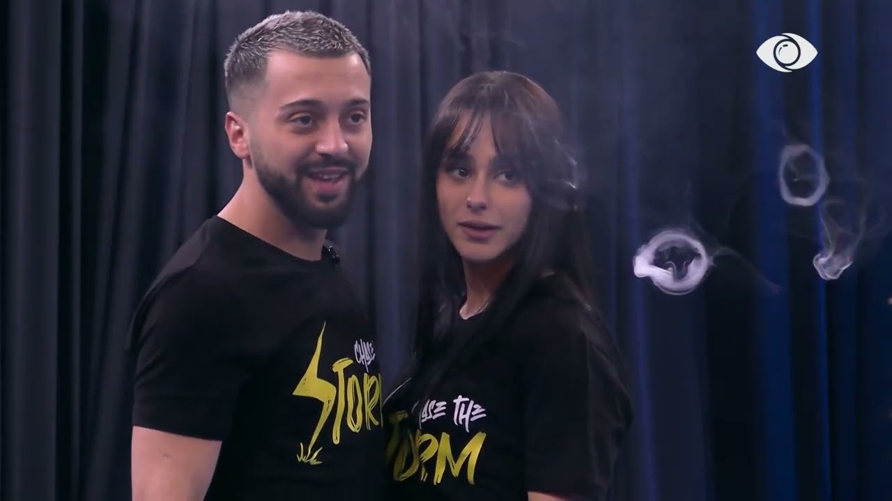 “Ti të lodh trurin…”/ Gjesti diskuton me Eglin: Kur të shkosh nuse ti…