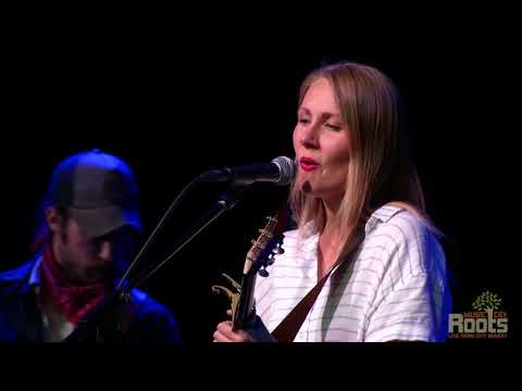 Nora Jane Struthers "Grass"