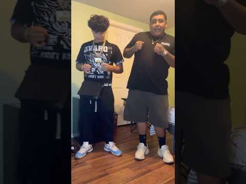 #youcantfindalex #guapo #trending #chino #fypage #fyp #lalo #edgar #tiktok #dance