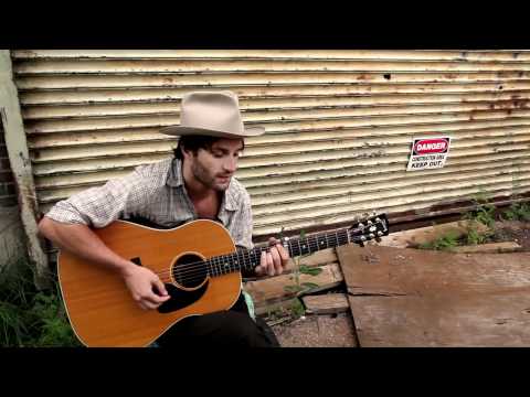 Lowell Thompson - "Junkie Blues" Backstage at Grand Point North