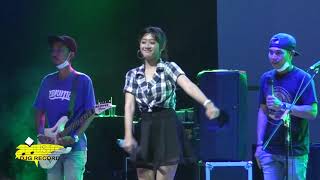 Download lagu ISMA MELINDA BERSAMA ZARIMA mp3 Download lagu ISMA MELINDA BERSAMA ZARIMA mp3