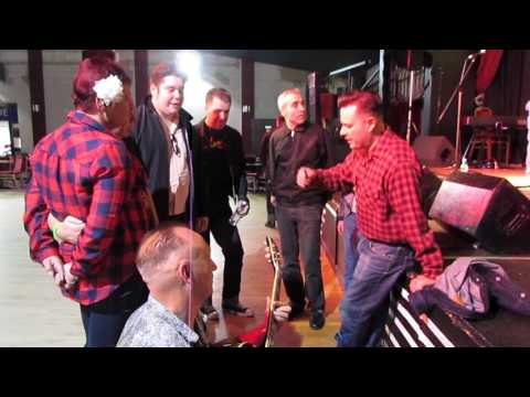 Earth Angel, The Velvet Candles Acappella, Hemsby Oct 2015