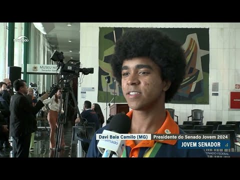 Juventude oxigena debate de ideias, diz Pacheco a jovens senadores