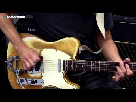 Mika Vandborg creates his "Break It Up Riff" Loop with Ditto X2 Looper