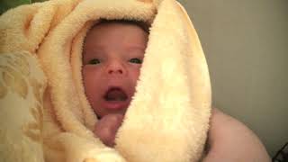 FIRST BATHING OF A NEWBORN! How to bathe a child in the first days of