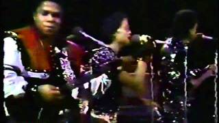 Michael Jackson and The Jacksons live Kansas City 1984 (This Place Hotel)