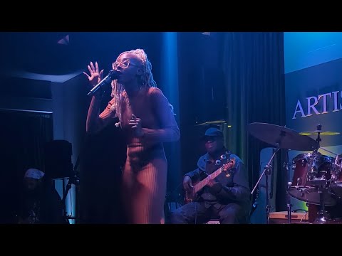 Leah Jenea Sings "Best Part"! 5 Years After #TheFour