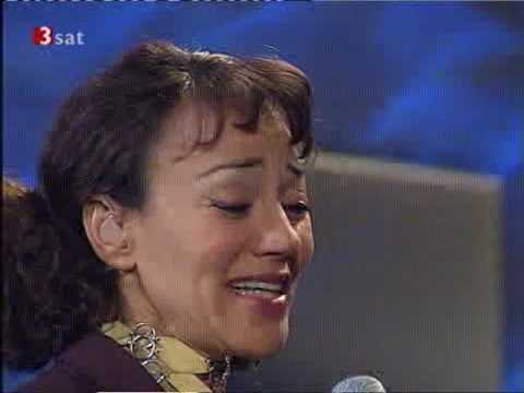 Bobby McFerrin & Maria Joao - Improvisation 3 - Jazz Festival Burghausen 2002