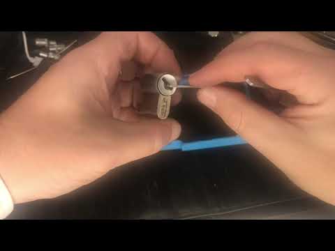 Вскрытие замка elzet. Венгрия