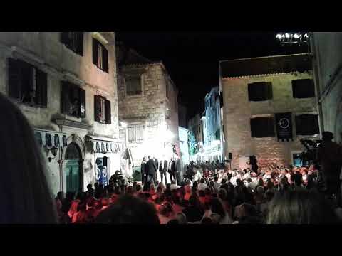 53. FDK OMIŠ,  VINČACE, Novi Vinodolski, Zaspao je Ive, Finalna večer 20.07/19.- 1. Žirija 👍