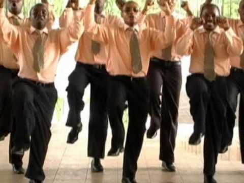 Kwaya ya Mt Kizito Makuburi- TUMEKOMBOLEWA by EF Jisu