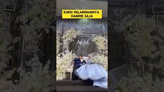 Download lagu momen lucu ketika kursi pelaminan hampir ambruk ‼️‼️#ngakak #lucu #pengantinviral #nikah #kocak mp3