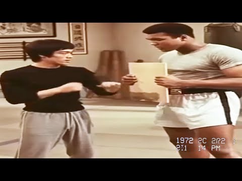 Bruce Lee Shows Muhammad Ali His Famous One Inch Punch - Lost Training Footage From 1972