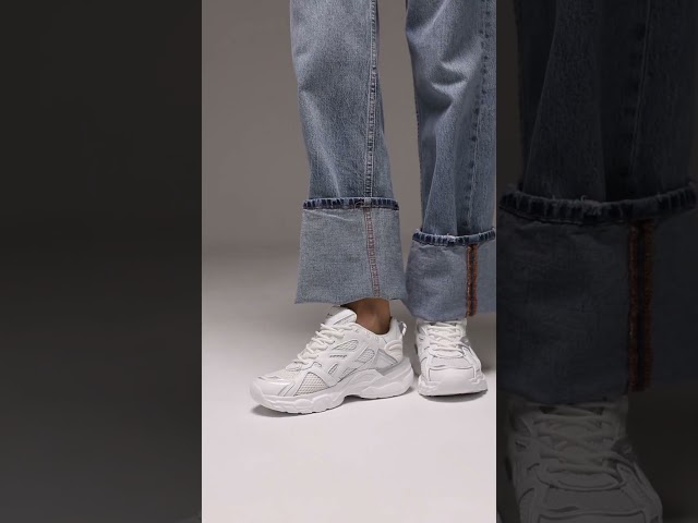 Чоботи жіночі шкіряні байка хутро 592641 Чорний Кросівки жіночі 591831 Білі