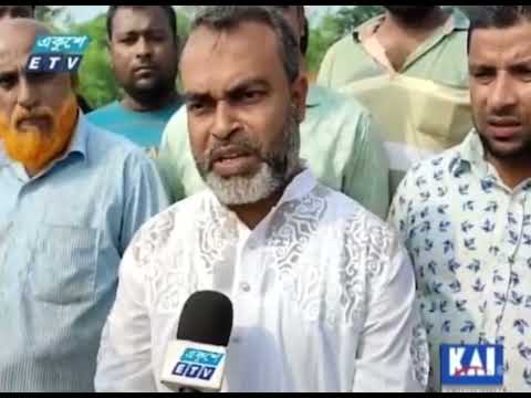 নির্মাণ কাজ শেষের আগেই বাগেরহাটের বেড়িবাধে ভাঙন