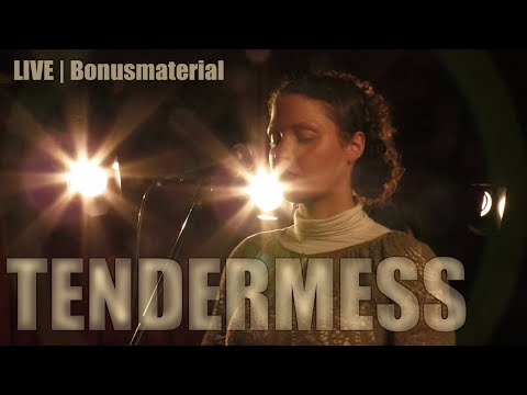 TENDERMESS | Live bei BONUSMATERIAL mit dem Song "RAGE"