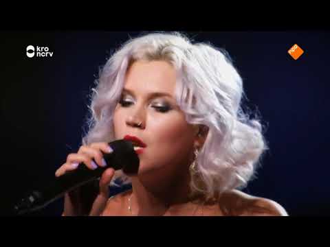 Joss Stone - Son of a preacher man