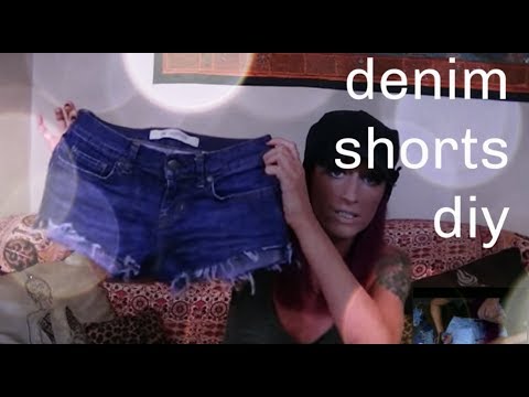 download lagu mp3 mp4 Pair Of Daisy Dukes, download lagu Pair Of Daisy Dukes gratis, unduh video klip Pair Of Daisy Dukes