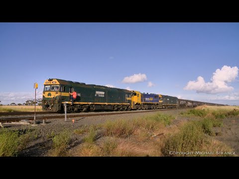 7737V Grain Train Slowly Moves Towards Signals (5/12/2020) - PoathTV Australian Railways