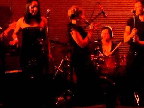 Richard Earnshaw With Imogen Ryall - Cry Me A River, Live Dec 2010