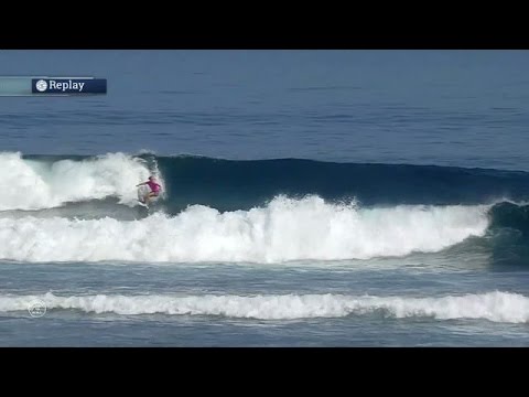 Stephanie Gilmore Steps Up at Cloudbreak