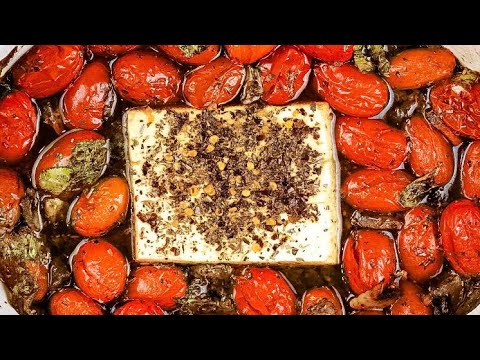 Baked Goat Cheese Pasta Recipe | Tiktok baked feta pasta with goat cheese, mushrooms, and spinach