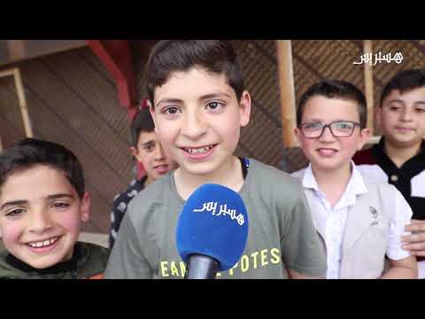 سابين.. مهرجة تنتر الضحكات بين الأطفال ضحايا الحرب في سوريا