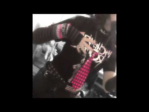 SCENECORE // HYPERPOP PLAYLIST MIX :D (6arelyhuman, Kets4eki, D3r, Lil Witchy, Hoshie Star, & More!)