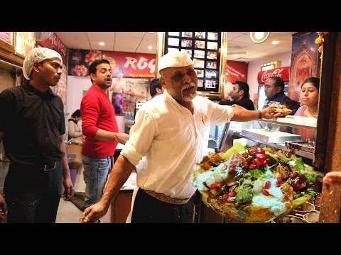 Hardayal Maurya - The Chaat King of Lucknow - Full basket chaat @ 200 rs Video