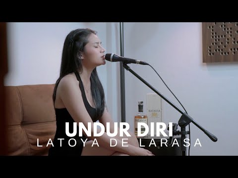 UNDUR DIRI - WAWA SHAZWA ( COVER BY LATOYA DE LARASA )
