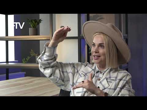 Samanta Tīna revidē auto bagāžnieku; atrod pat bijušā mīļotā bildes