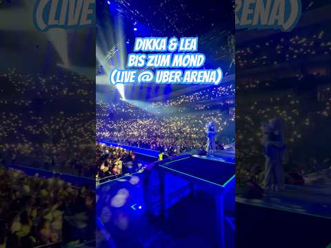 DIKKA performt „Bis zum Mond“ feat. LEA in der Uber Arena und alle singen mit! #dikka #lea #konzert