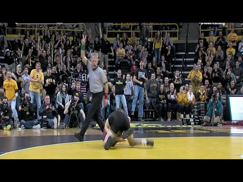 Big Ten Rewind: 2014 Wrestling - 157 LBs - Minnesota's Dylan Ness vs. Iowa's Derek St. John