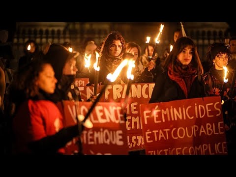 Video Thumbnail: Pariser Protest prangert landesweiten Anstieg der Femizide an
