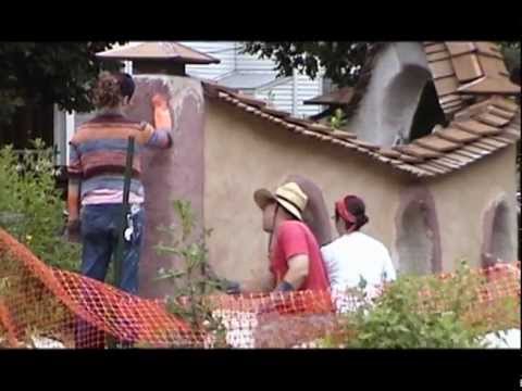 Earth Walls: Cob and Straw Bale Construction in Wisconsin