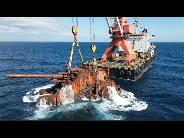 Recovering a World War II-era artillery piece from the seabed. SDDEFAULT Thumbnail